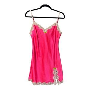 Victoria's Secret Womens Size Medium Pink Lace Trim Satin Chemise Nightgown